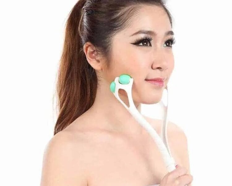 FunAdd Thin Effectively Face-lift Roller Facial Massager