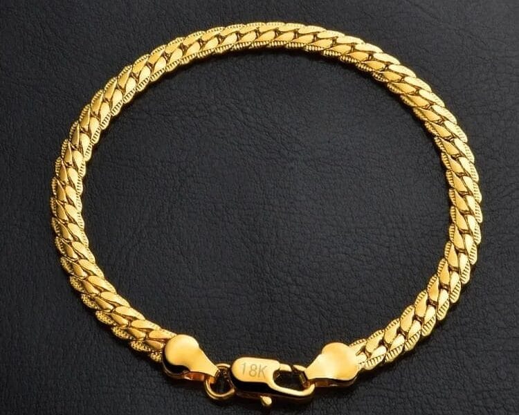 Fashion Jewelry Simple 18k Yellow Gold Bracelet (Gold)