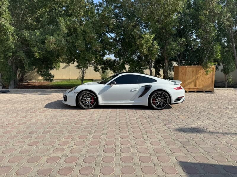 2017 Porsche 911 Turbo