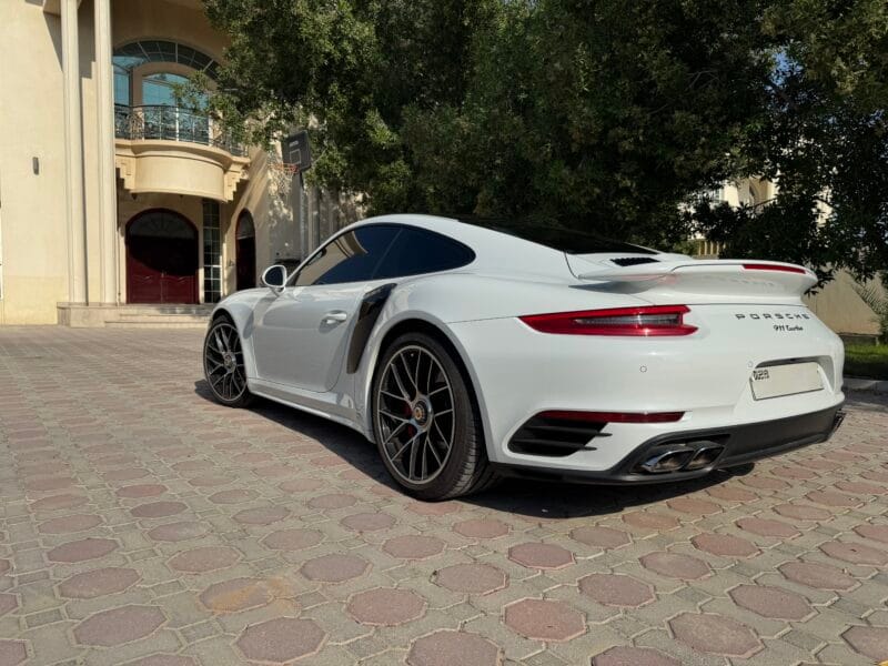 2017 Porsche 911 Turbo