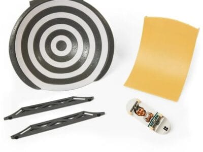 Tech Deck, Build-A-Park World Tour, Square Robert-Bajac (France), Ramp Set with Signature Fingerboard