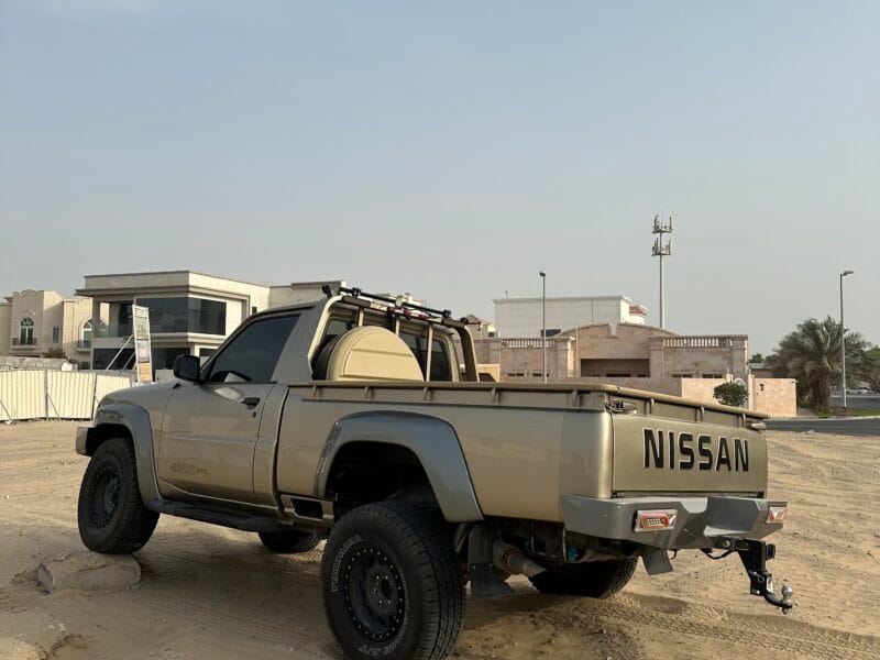Nissan Patrol Y61 Pickup, with amazing body kit, 4inches lifted king shocks, two LCD screen with apple car play and cruise control