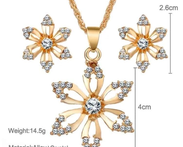 Diamond-shape Flower Bridal Necklace Earrings Three-piece (Gold)