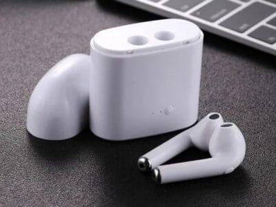 Wireless Stereo Double Earphones Bluetooth Earphone with Charging Box
