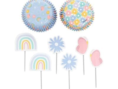 Wilton Spring Cupcake Kit, 72 Pieces Combo Pack