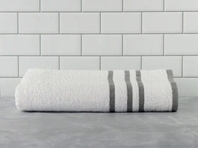 Mainstays Basic Bath Collection – Adult Single Bath Towel, White Stripe