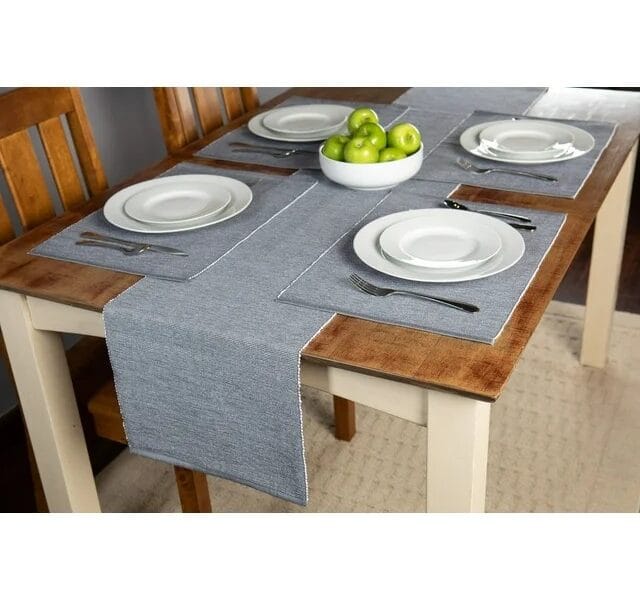 Mainstays placemat, measuring 13 inches by 17 inches (33 cm x 43 cm), OEKO-TEX