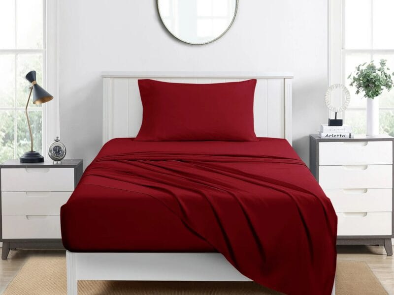 Mainstays Double Fitted Sheet Soft Cotton 54″ x 75″, Red