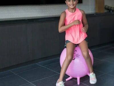 GoZone Kids Stay and Play Ball, Air pump included