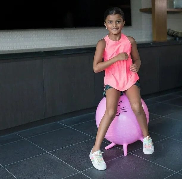 GoZone Kids Stay and Play Ball, Air pump included