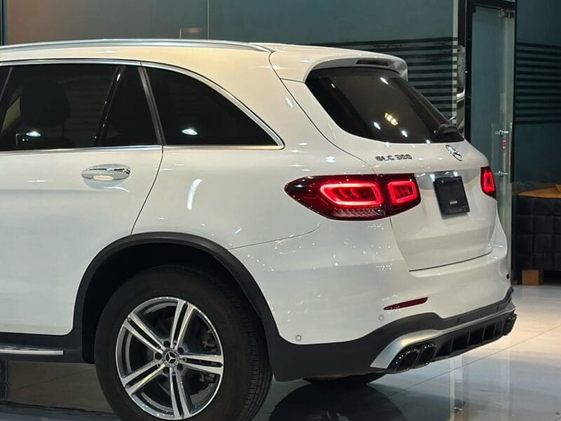 2022 Mercedes-Benz GLC 300
