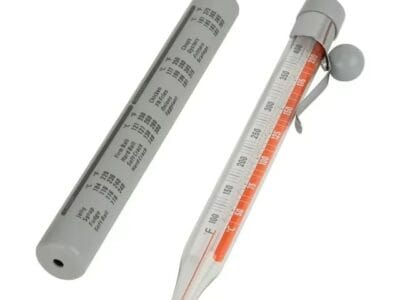 Mainstays ABS Food Cooking Dial Candy Thermometer, Clip Attachment with Red and Black Display