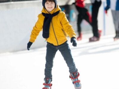 Marvel Spidey Adjustable Ice Skates Youth Size 12-2, Red