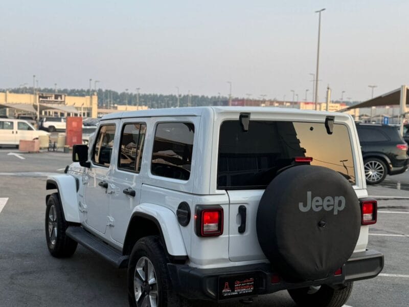 Jeep Wrangler Sahara