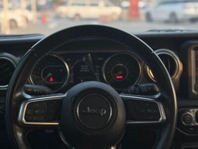 Jeep Wrangler Sahara