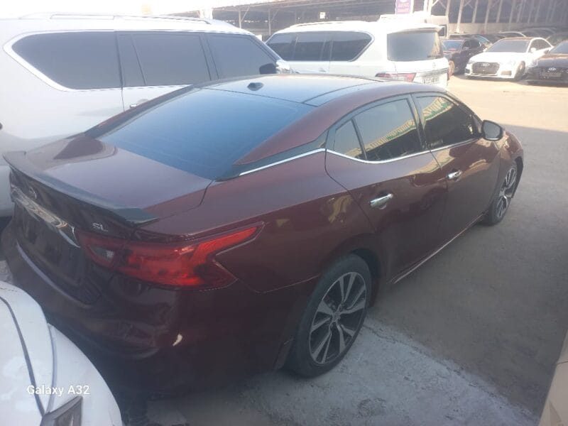 Nissan Maxima 2017 , 6 cylinders