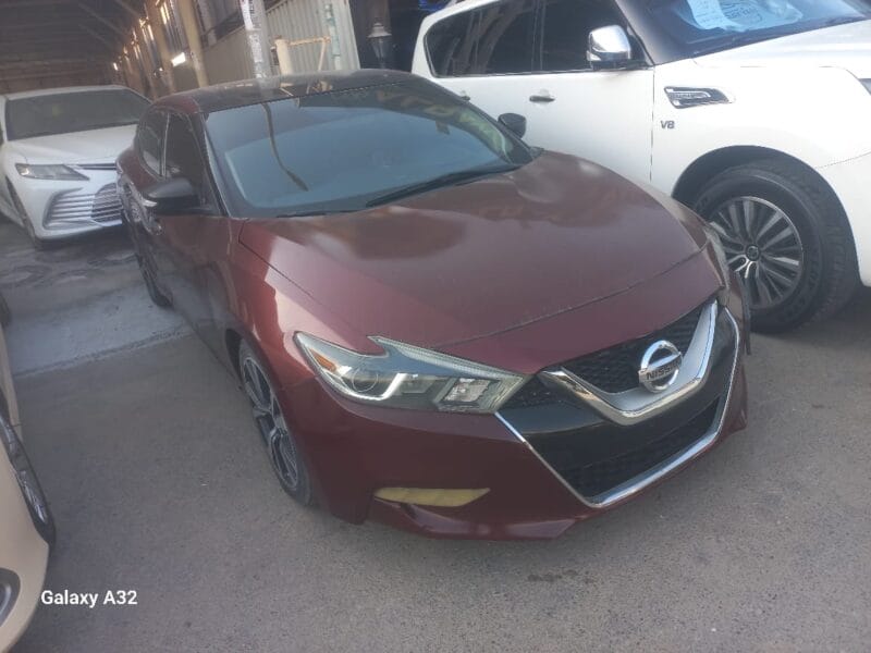 Nissan Maxima 2017 , 6 cylinders