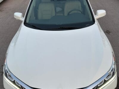 Honda Accord Hybrid Car 2022 Very Good and Clean Condition , 4 cylinders