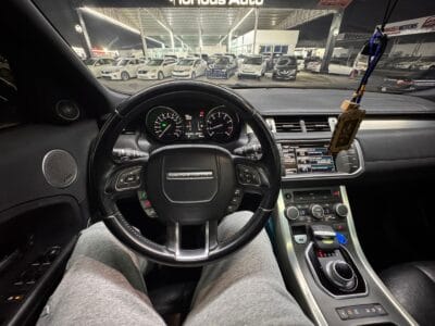 Land Rover Range Rover Evoque 2014 Very Clean , 4 cylinders