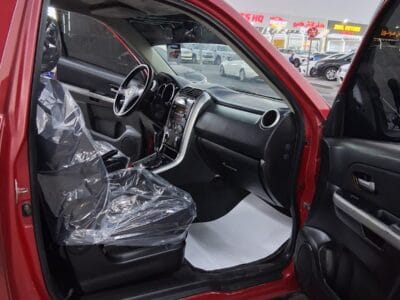 Suzuki Grand Vitara 2011 4 cylinders in Excellent condition