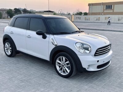 Mini Cooper Countryman 2013 in Perfect condition in and out