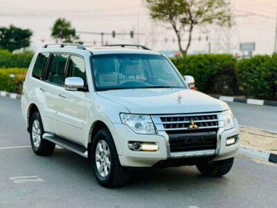 MITSUBISHI PAJERO 3.0L 2022 GCC VERY GOOD CONDITION