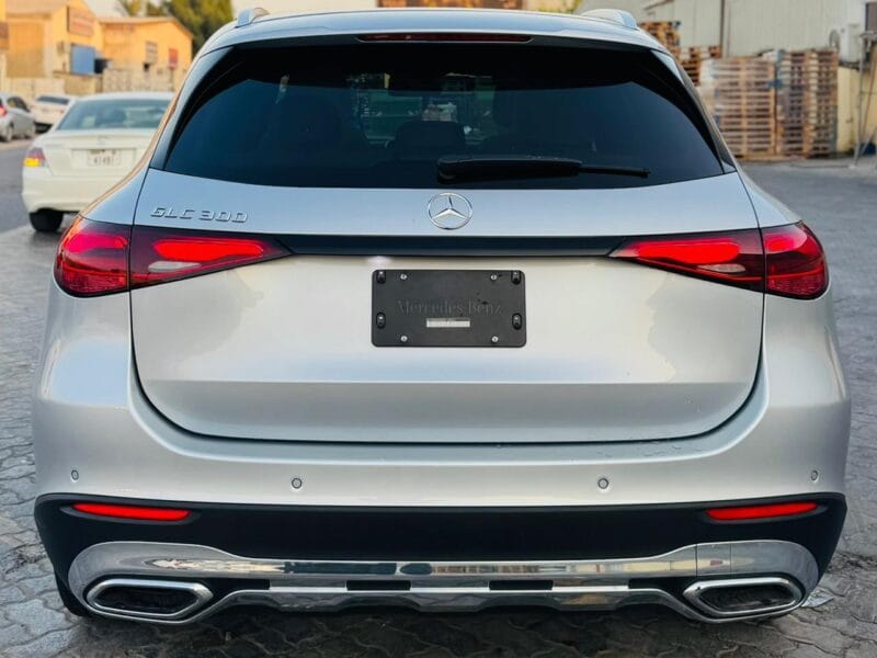Mercedes-Benz GLC 300 2024 , Clean title