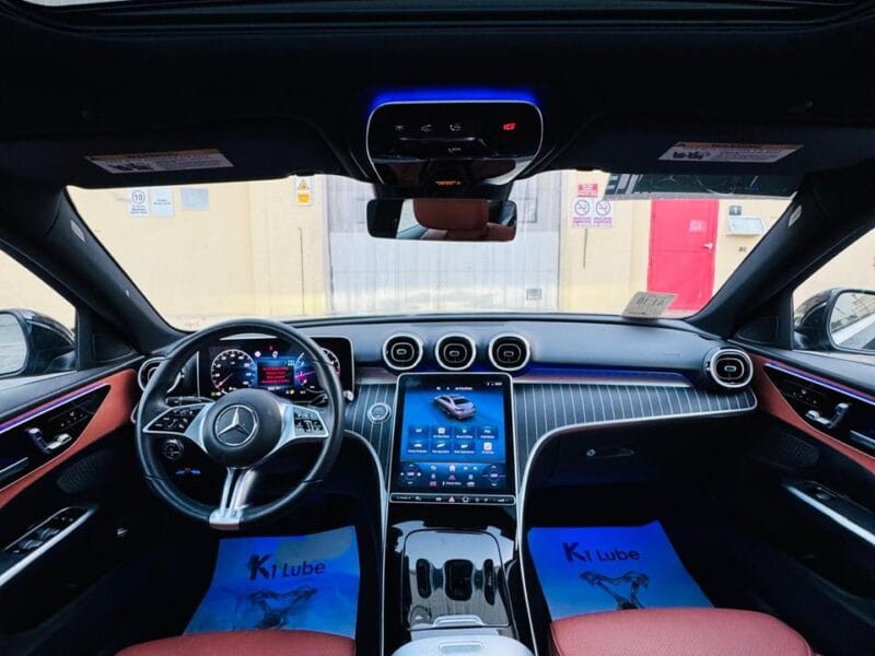 Mercedes-Benz C 300 2024 , Clean title