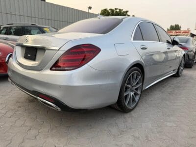 Mercedes-Benz S 560 AMG Fuss 3