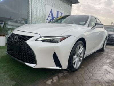LEXUS IS300 FULL OPTION 2021