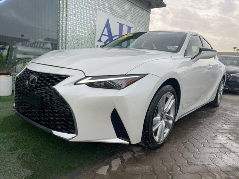 LEXUS IS300 FULL OPTION 2021