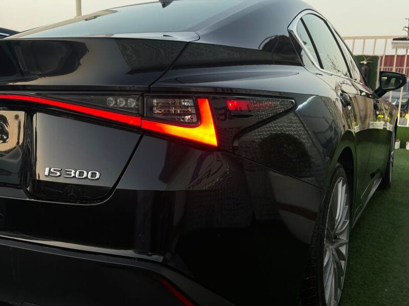 Lexus IS 300 2022 Full Option