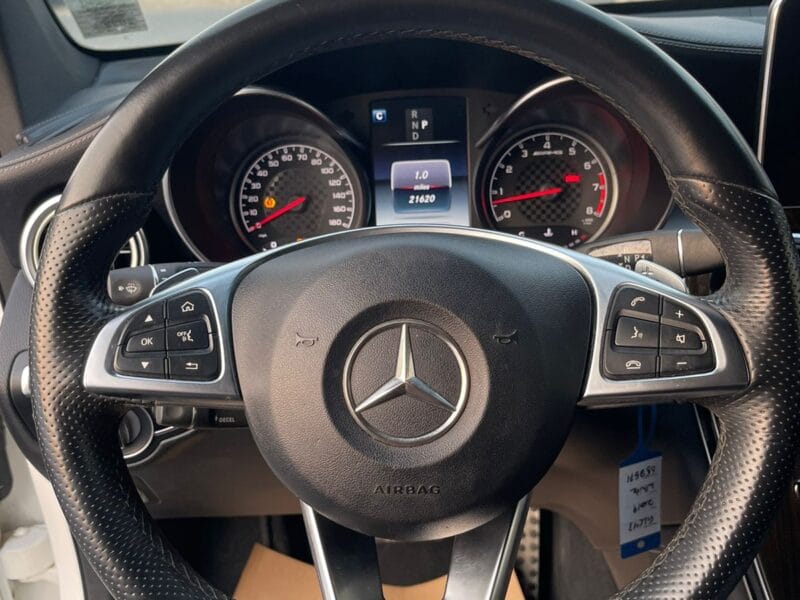 Mercedes-Benz GLC43 AMG 2019 White with 6 cylinders