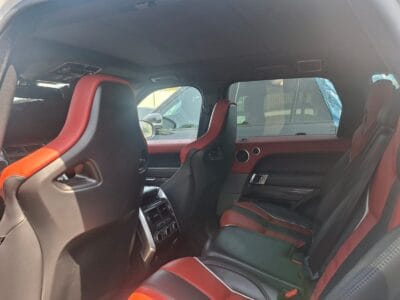 Land Rover Range Rover SVR 2016 with 8 cylinders