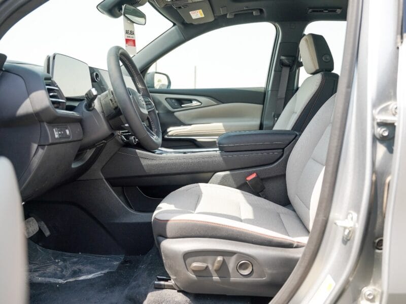 Chevrolet Traverse LT FWD Grey 2024