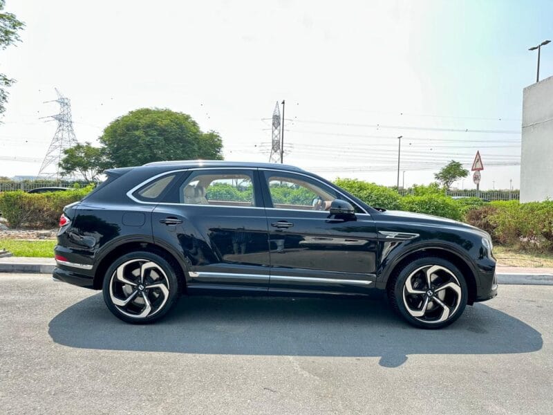 Bentley Bentayga 2022