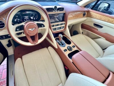 Bentley Bentayga 2022