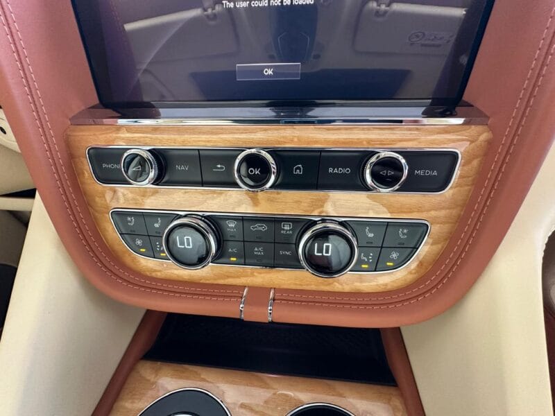 Bentley Bentayga 2022