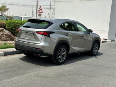 Lexus nx200 2016 with 4 cylinders