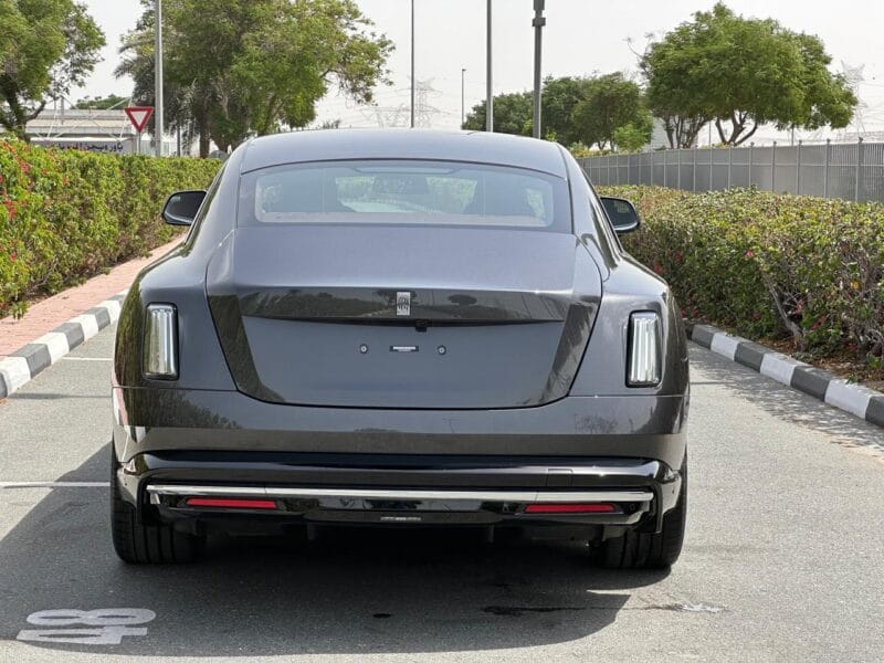 Brand new Rolls Royce Spectre 2024 GCC Specs