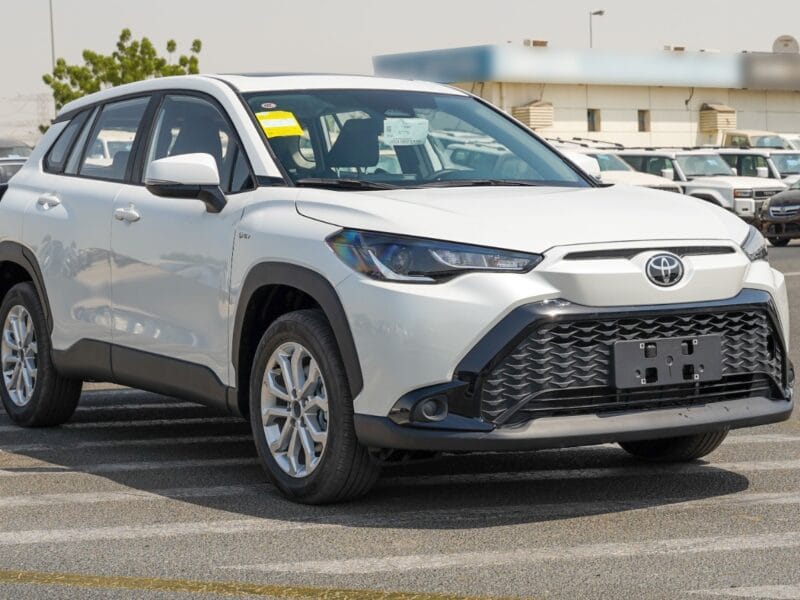 Toyota Frontlander Hybrid 2.0L White 2025 Leading Option