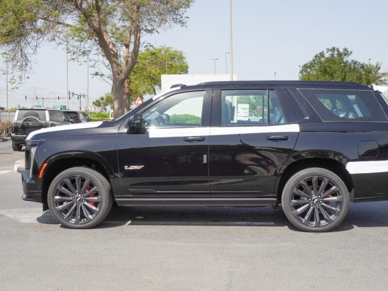 Brand New Cadillac Escalade V-Series 2025 with 6.2L supercharged V8 engine