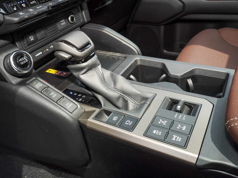 Toyota Prado Adventure 2.4L Turbo 2025