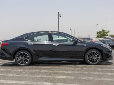 Toyota Camry 2.5 Hybrid Intelligent Dual-Engine 2024 Black