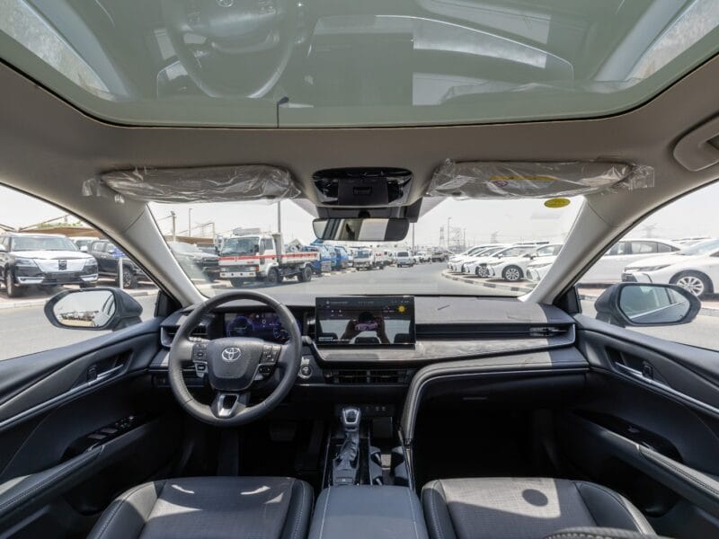 Toyota Camry 2.5 Hybrid Intelligent Dual-Engine 2024 Black