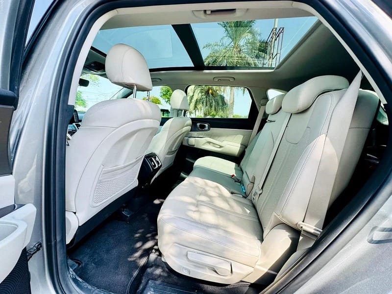 KIA SORENTO DLX 2.5 L 2022