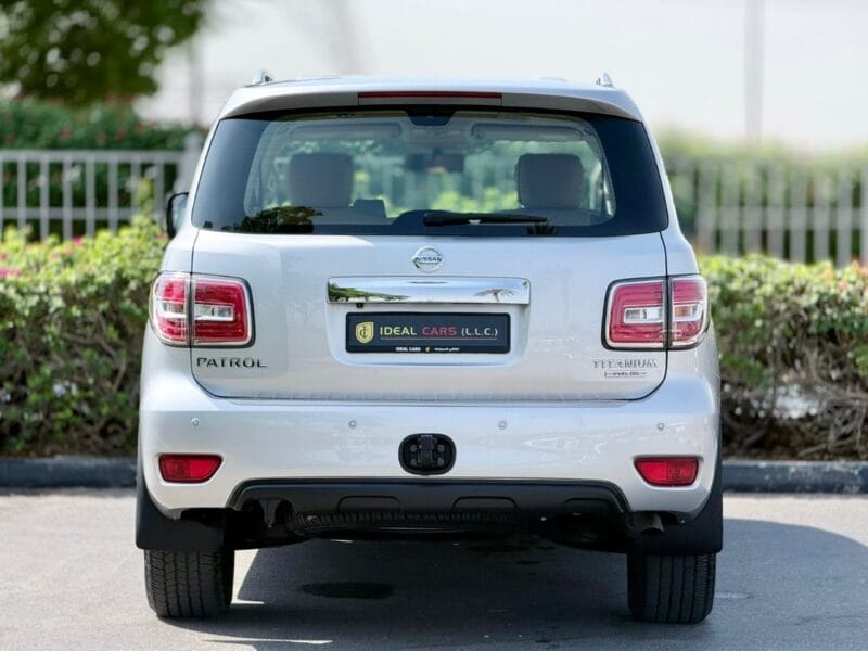 NISSAN PATROL LE TITANIUM V8 2018 IN IMMACULATE CONDITION