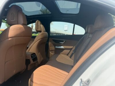 Mercedes-Benz E200 AMG 2026