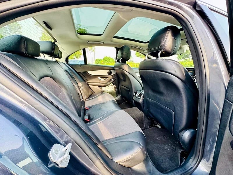 MERCEDES-BENZ C200 AMG 2016