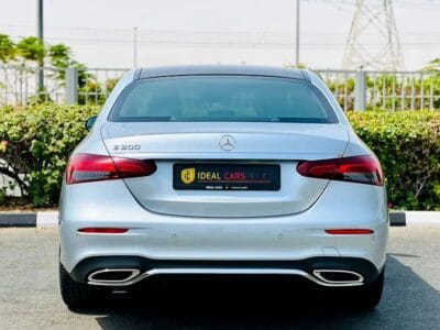 MERCEDES-BENZ E200 2023